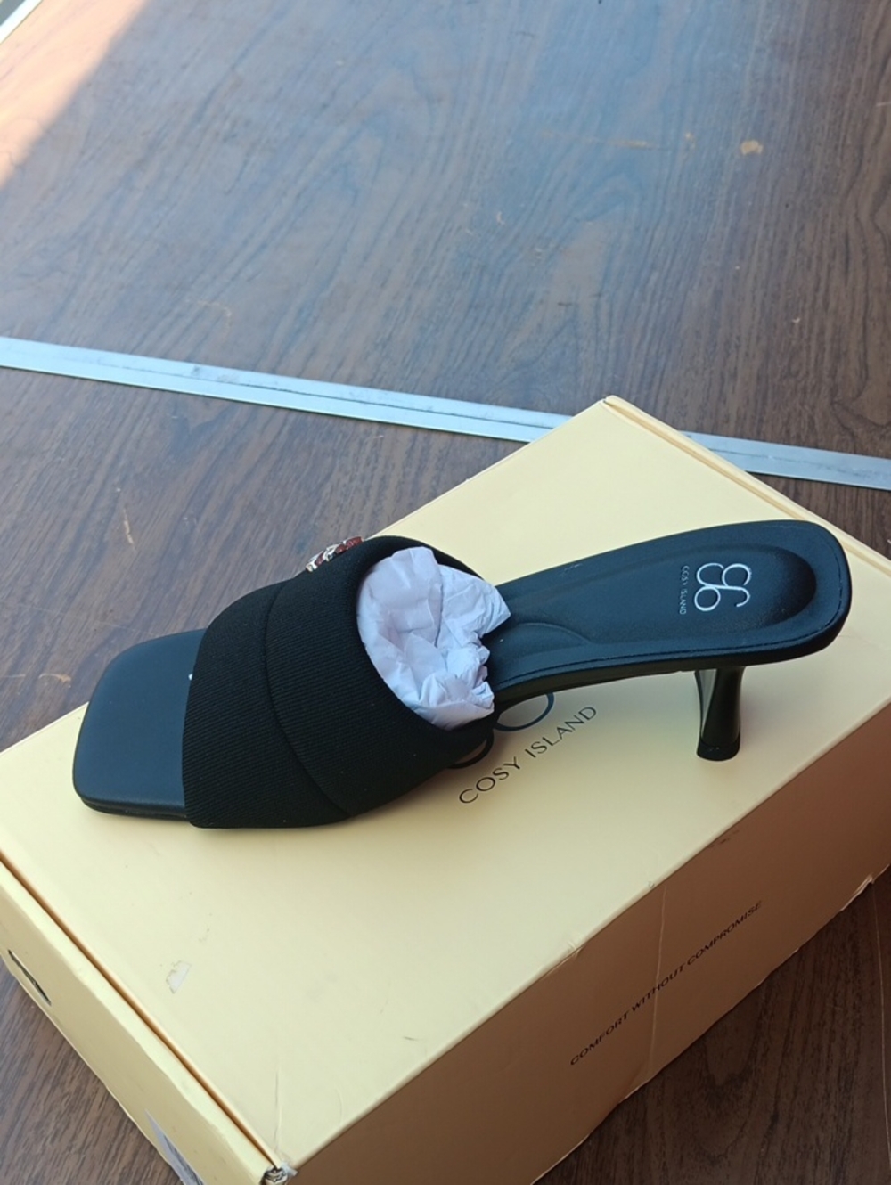 Black Square-Toe Mid-Heel Slide